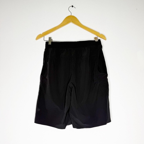Lululemon Men’s License to Gain Athletic Shorts Size Small - Picture 2 of 5
